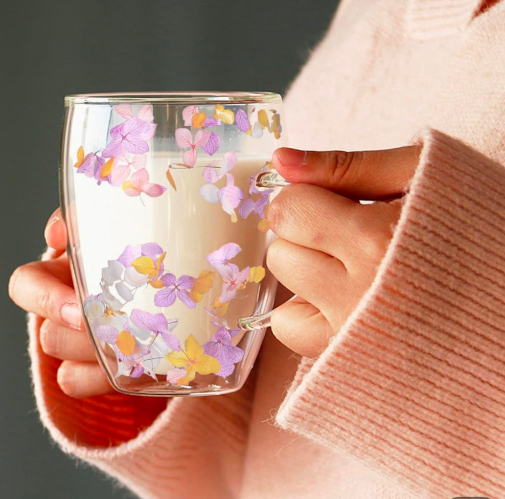 Double Walled Coffee Glass Mug with Aesthetic Dry Flowers